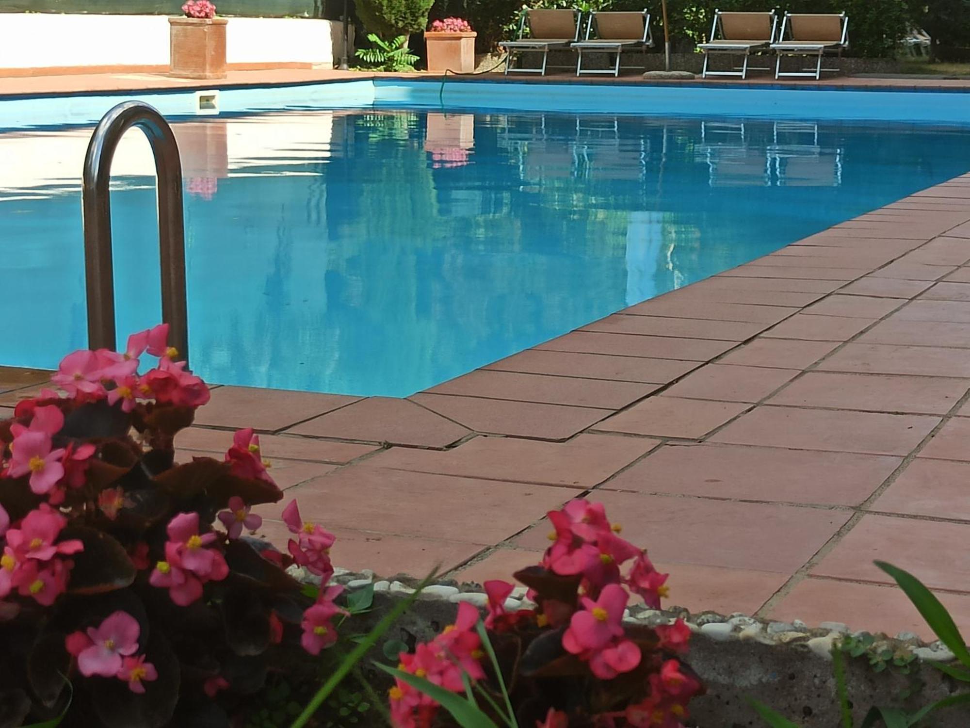 Aurelia Antica Terrace Apt Free Pool And Parking ローマ エクステリア 写真